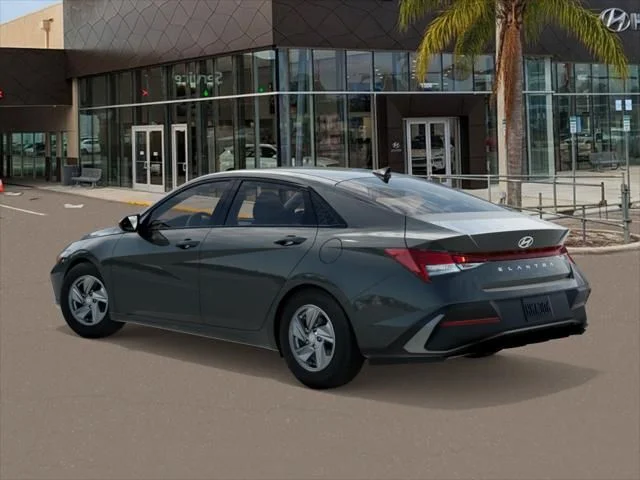 New 2026 Hyundai ELANTRA SE