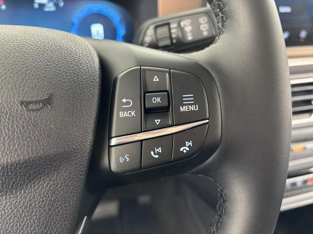 New 2025 Velocity Blue Metallic Ford Outer Banks® image 28