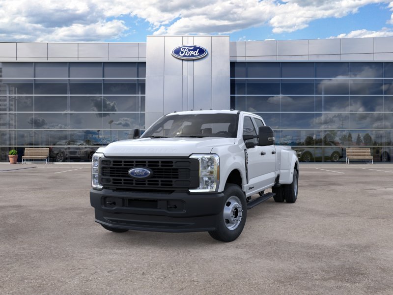 New 2026 Oxford White Ford F-350® XL image 2
