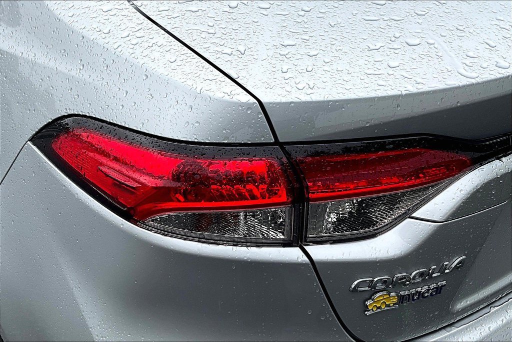 Used 2021 Silver Toyota LE image 33