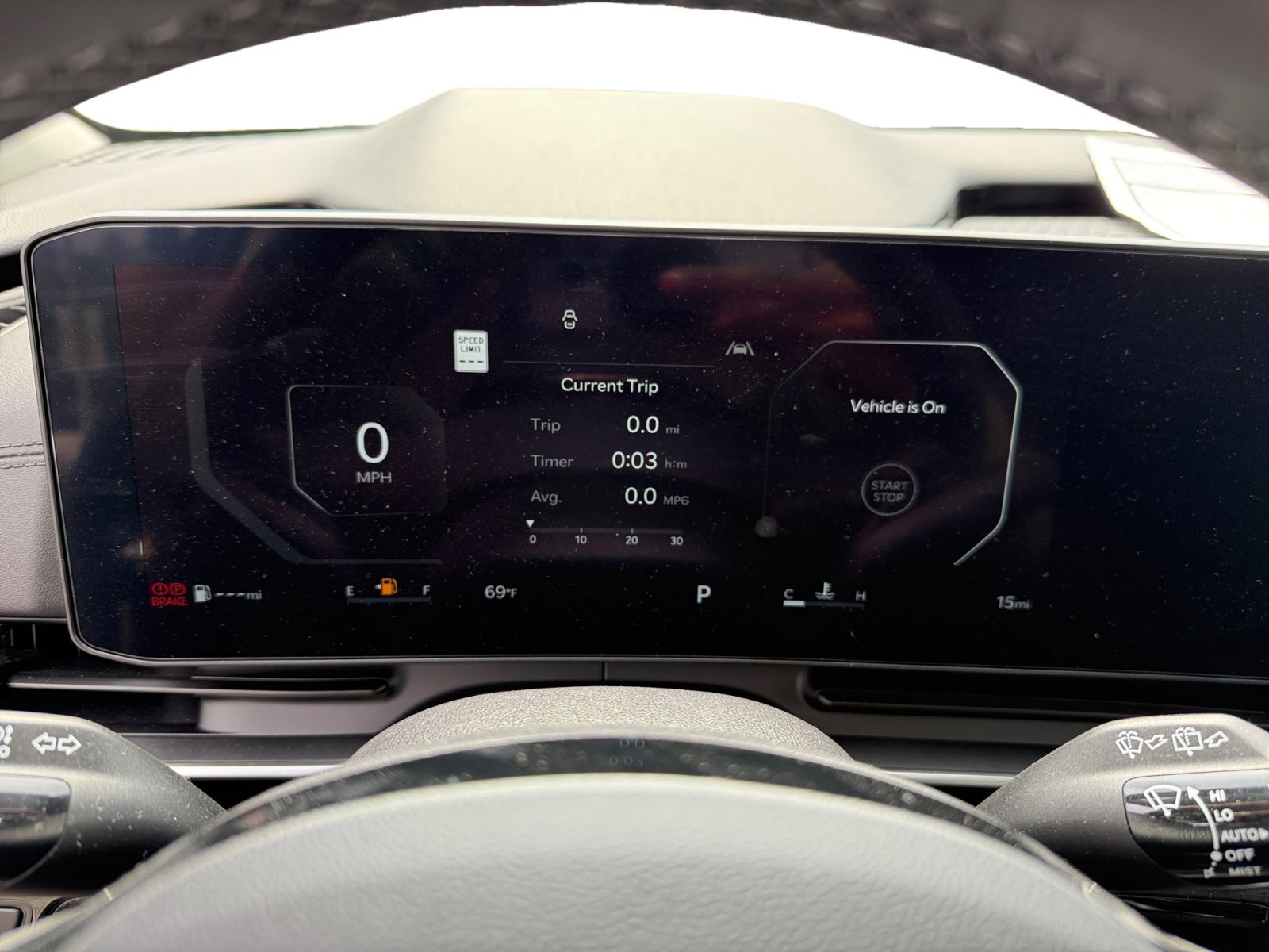 2025 Kia Carnival SX Prestige - Photo 11