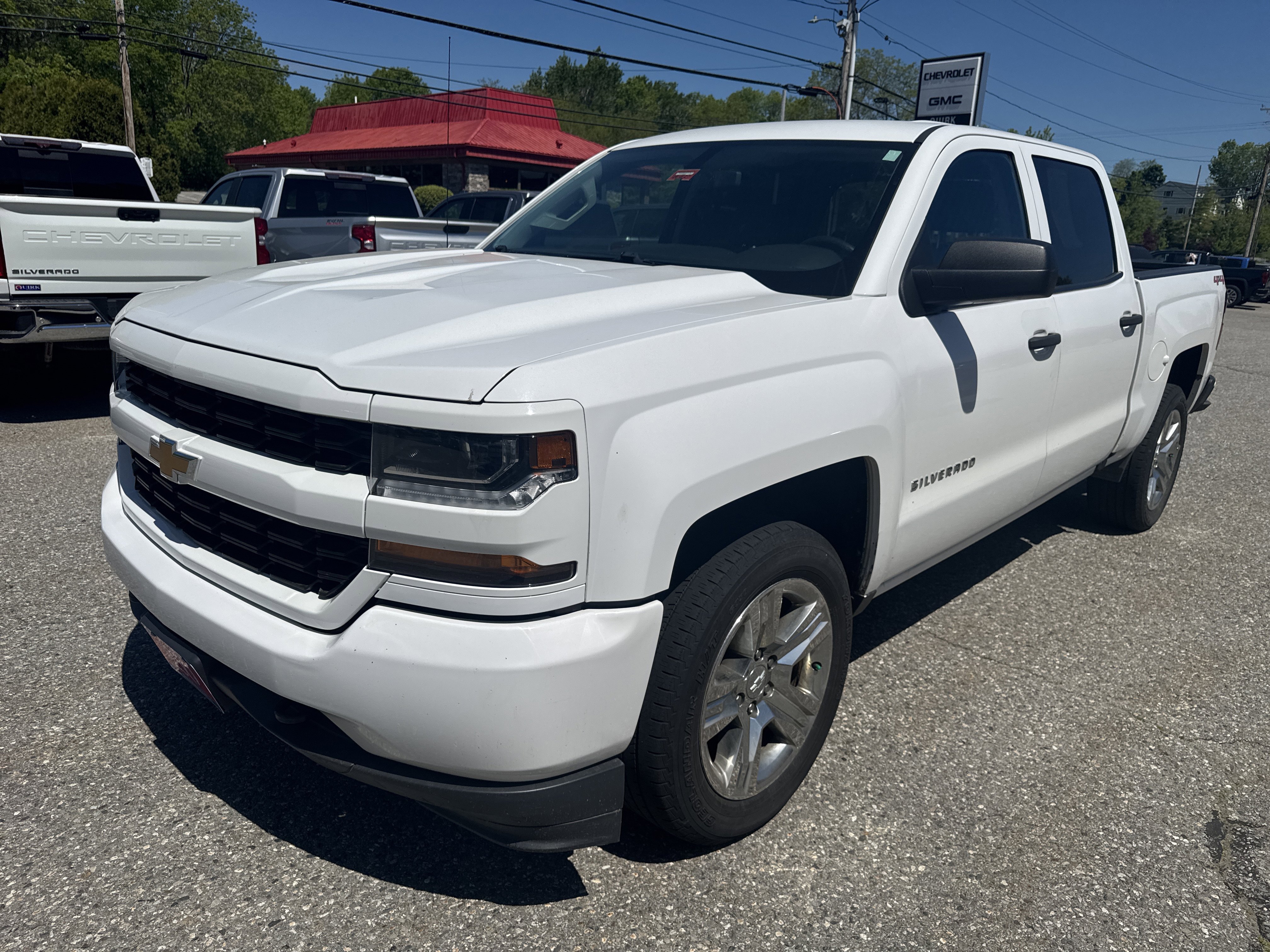 2018 Chevrolet Silverado 1500 Custom 4X4 Crew Cab Short Box's photo