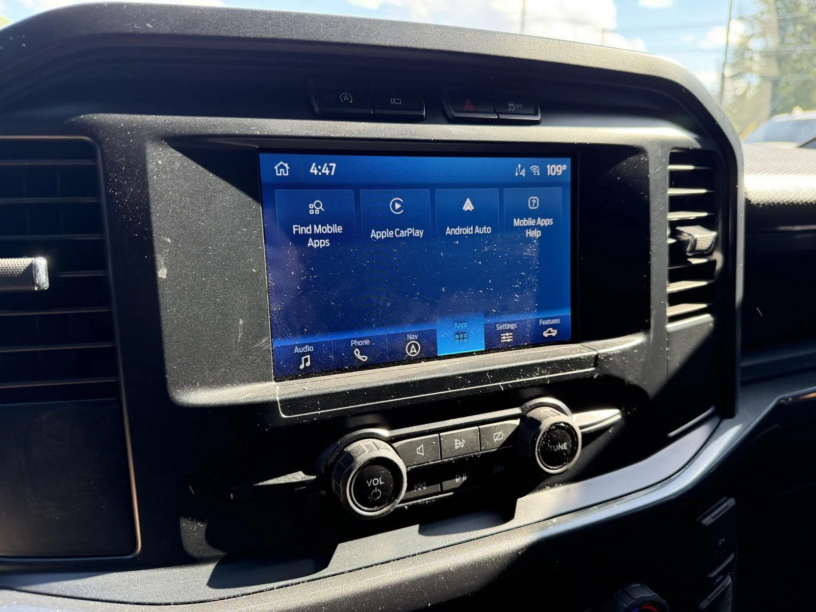 Used 2023 Avalanche Gray Ford XL image 11