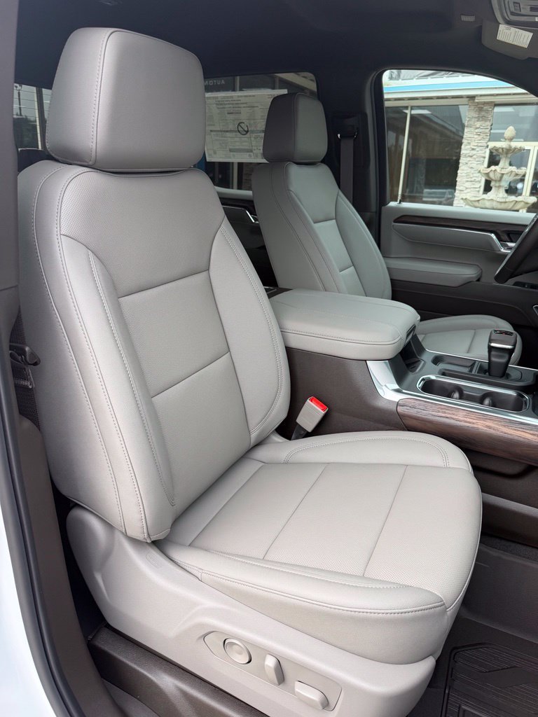 New 2026 Summit White GMC SLT image 21