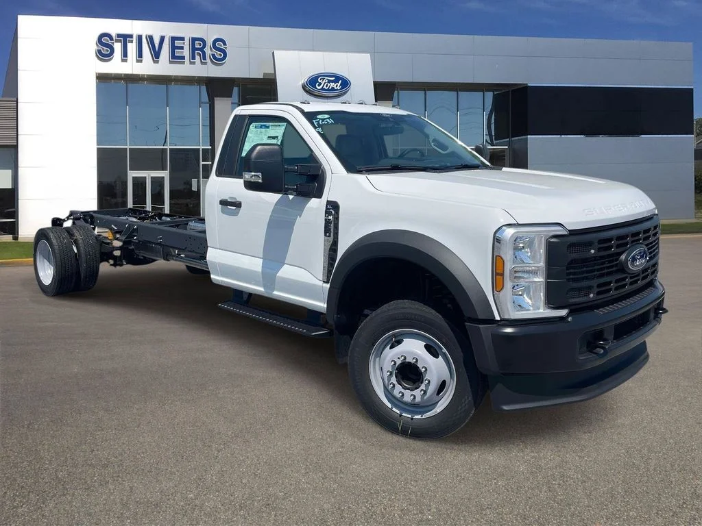 New 2026 White Ford XL image 1