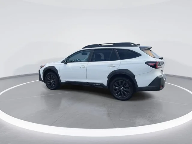 Used 2023 White Subaru Onyx Edition XT image 6