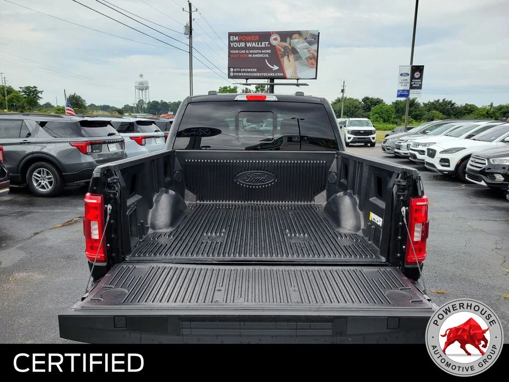 Used 2023 Black Ford XLT image 14