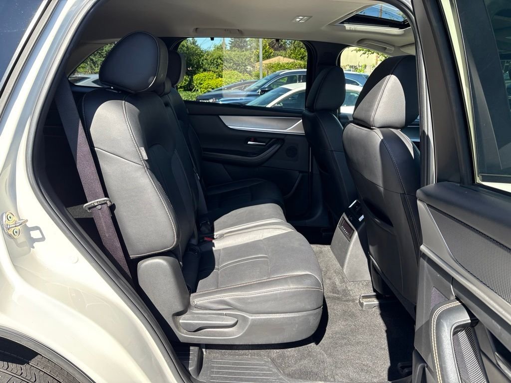 Used 2025 White Mazda 3.3 Turbo Preferred image 25