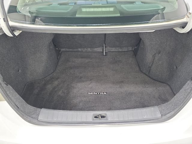 Used 2015 White Nissan S image 32