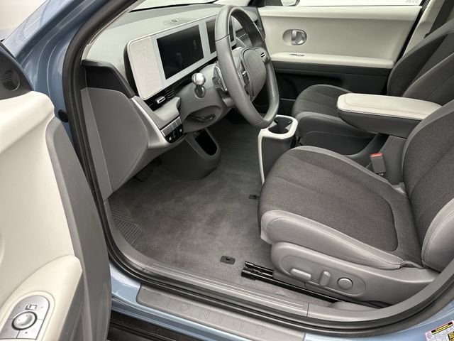 Certified Used 2024 Blue Hyundai SE image 11