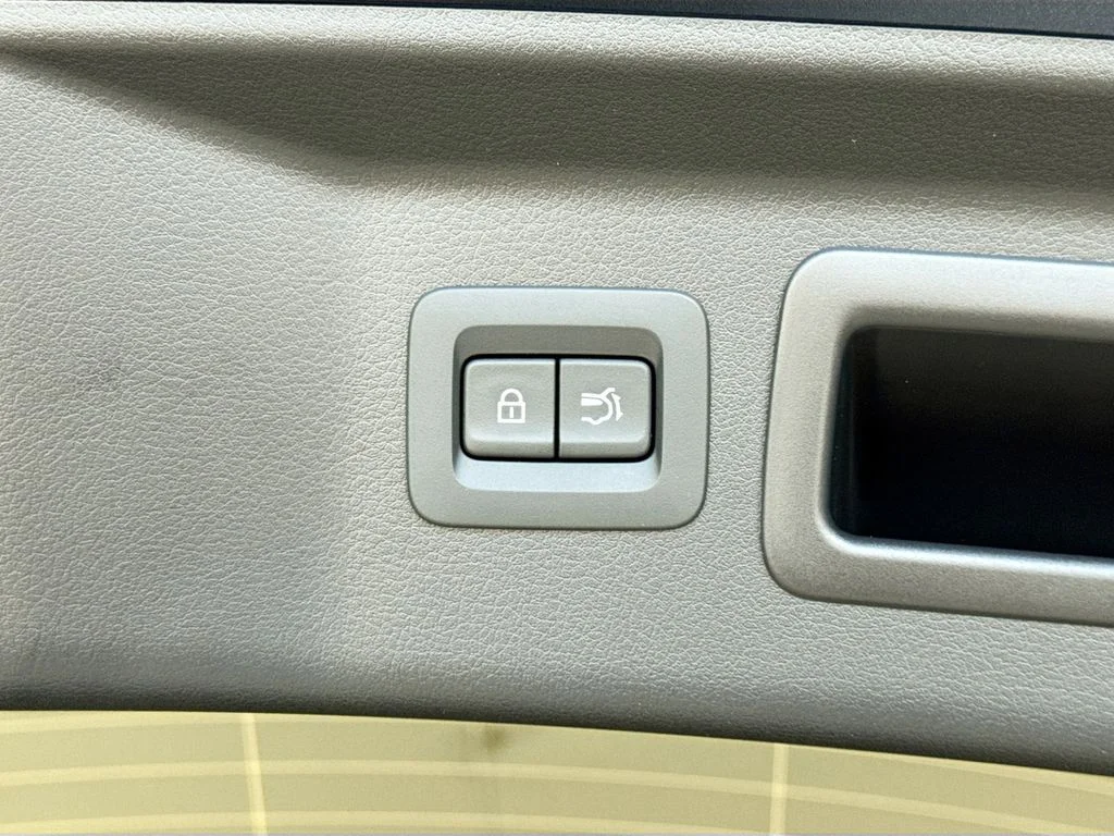 2026 Mazda CX-90 Select Package - Photo 21