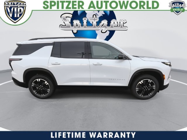 2027 Chevrolet Traverse LT - Photo 16