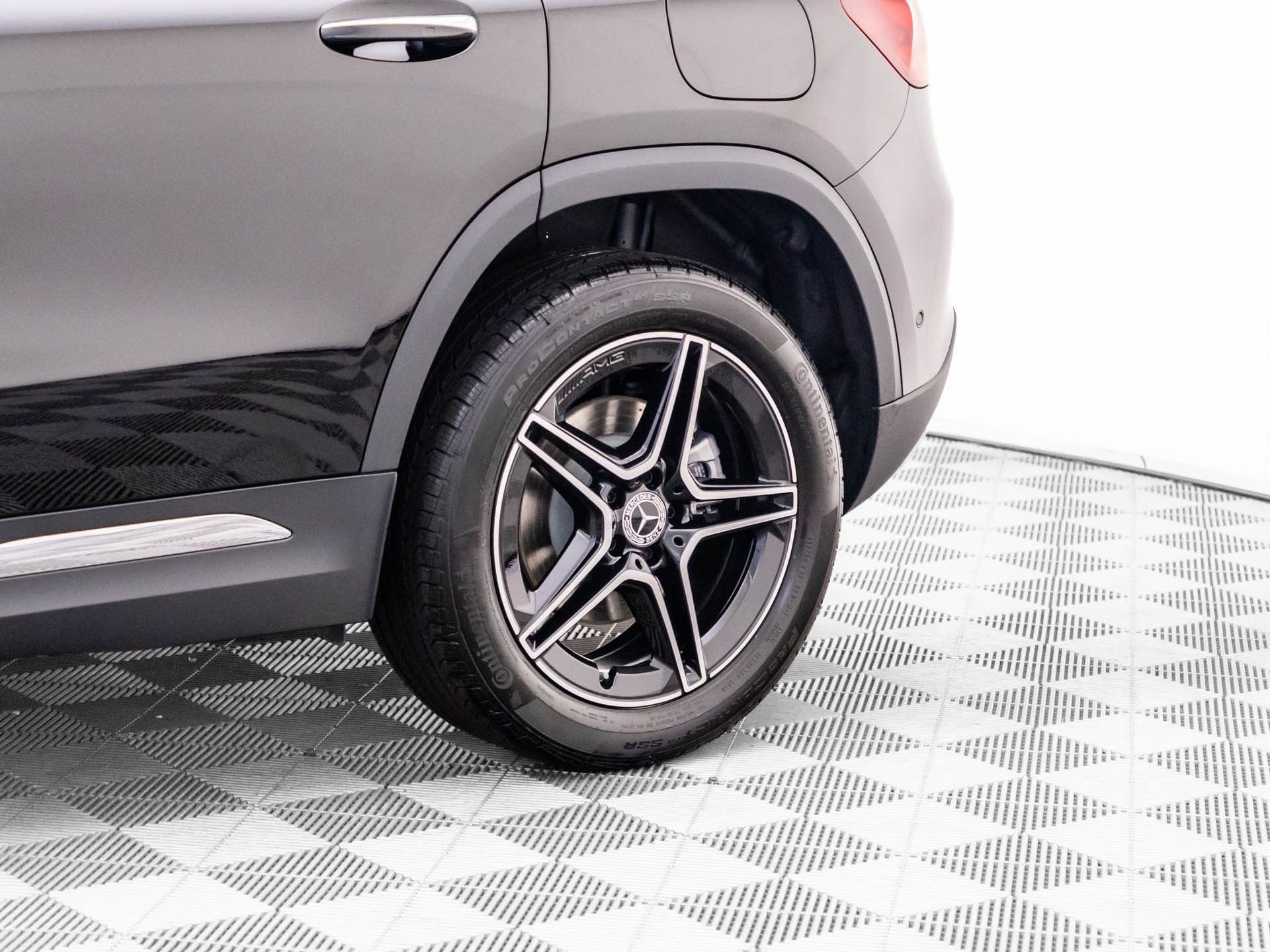 New 2026 Black Mercedes-Benz GLA 250 image 33
