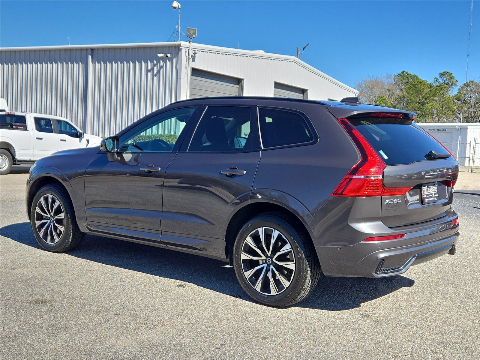 Used 2023 Gray Volvo Plus Dark Theme image 10