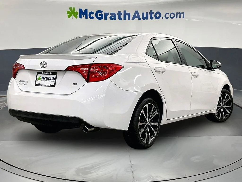 Used 2019 White Toyota SE image 16