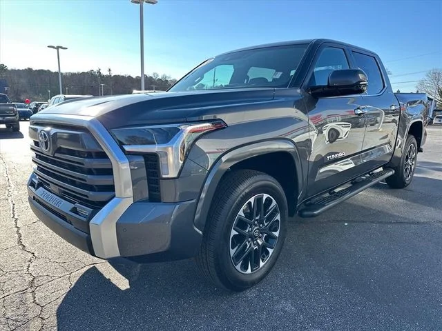 2026 Toyota Tundra Limited - Photo 7