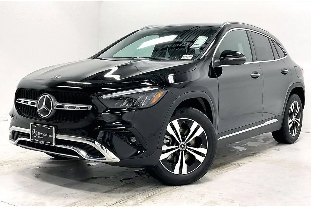 New 2026 Night Black Mercedes-Benz GLA 250 image 14