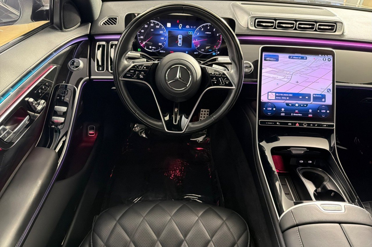 Certified Used 2022 Black Mercedes-Benz S 580 image 13