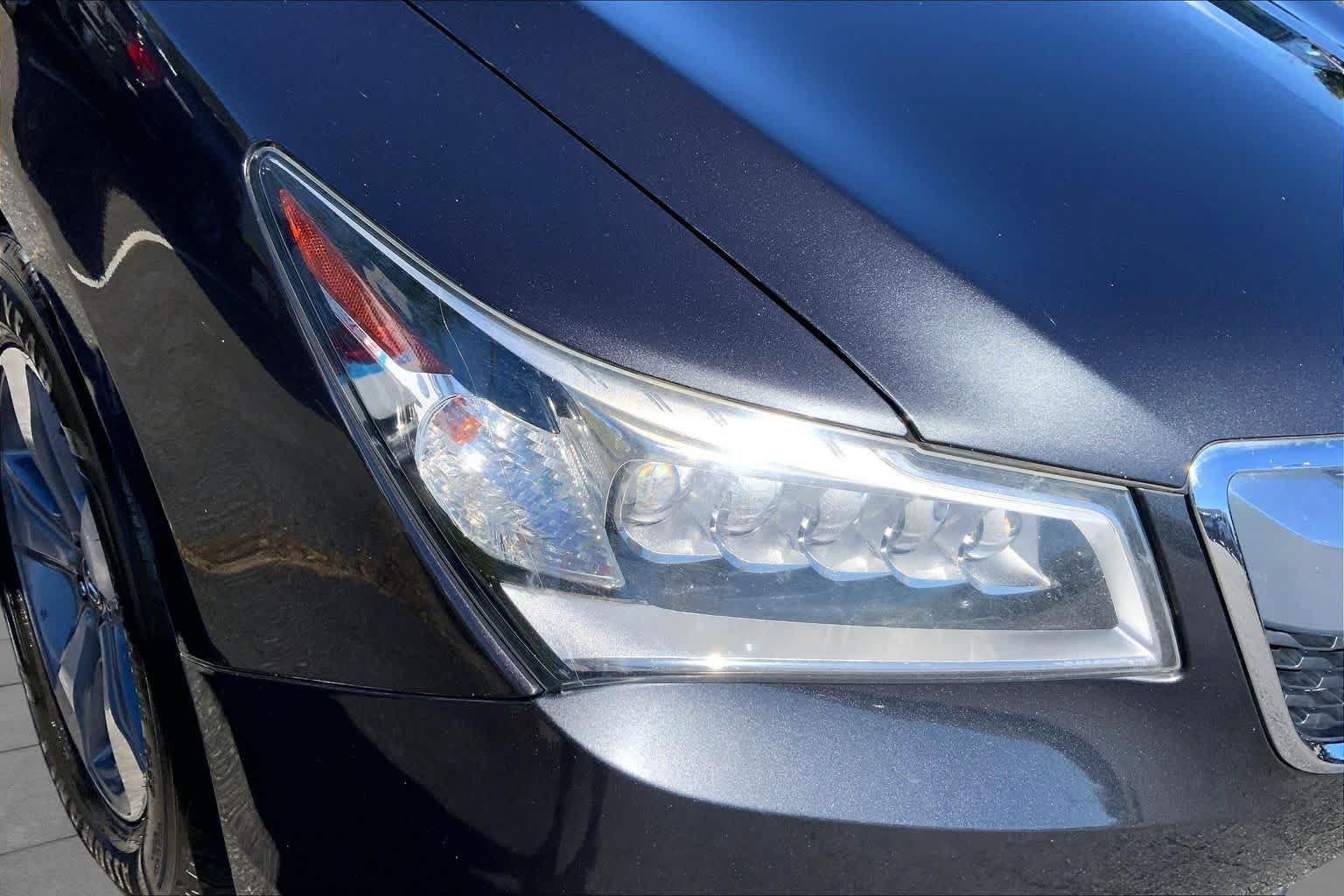 Used 2016 Crystal Black Pearl Acura  image 27