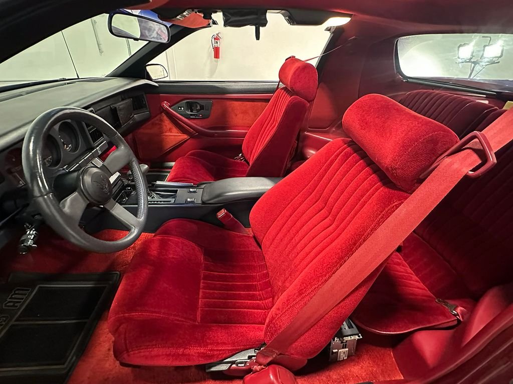 Used 1987 Red Pontiac  image 73