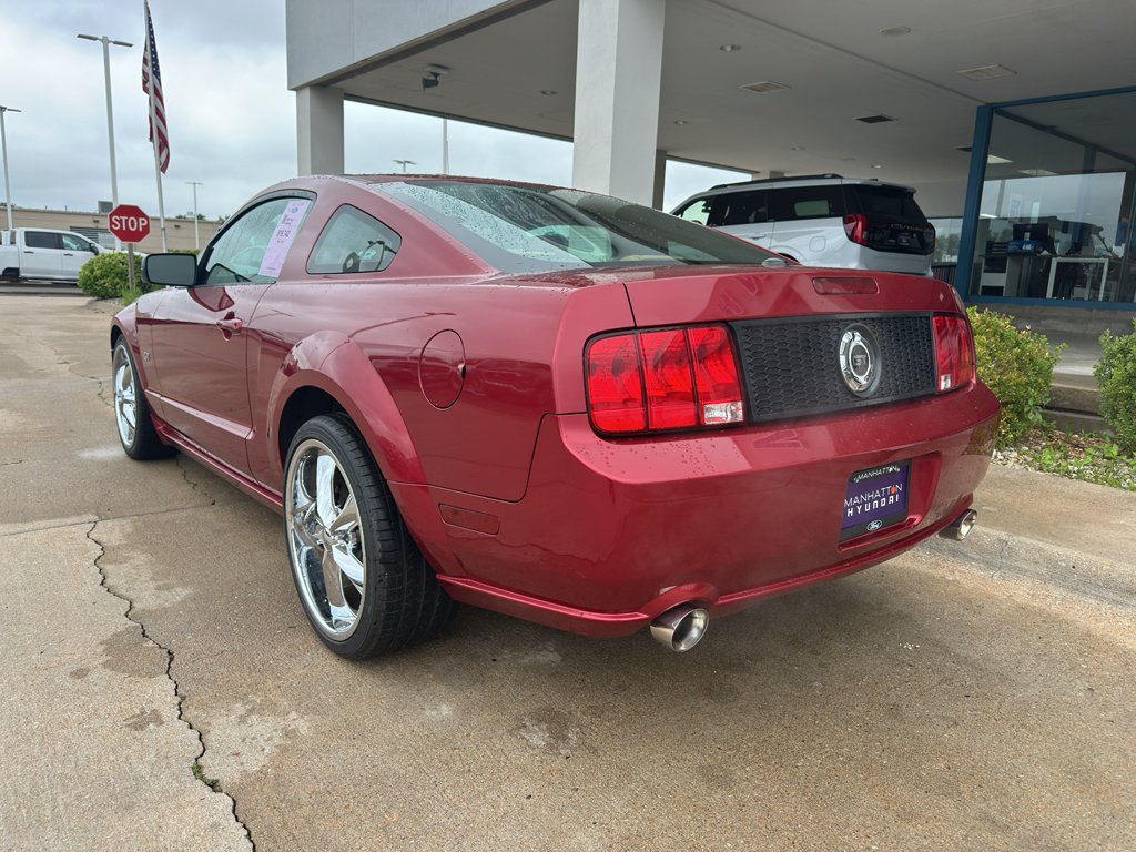 Used 2007 Torch Red Clearcoat Ford GT Deluxe image 12