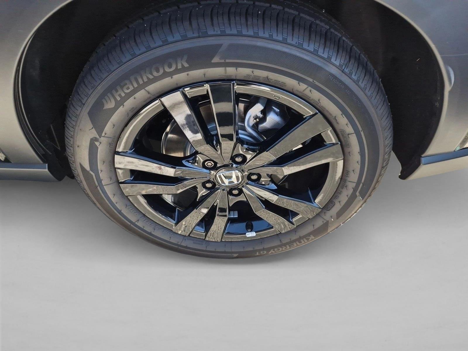 Used 2026 Crystal Black Pearl Honda Sport image 14