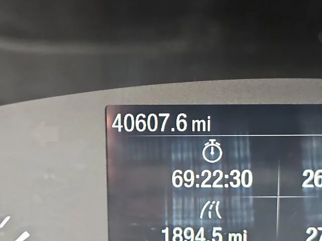 Used 2022  Ford SEL image 17