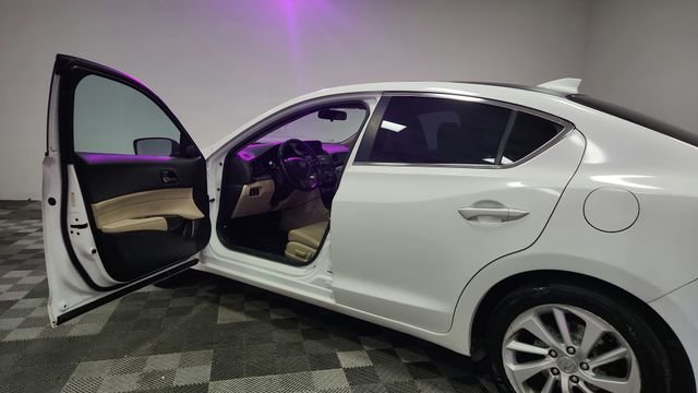 Used 2017 White Acura Base image 17