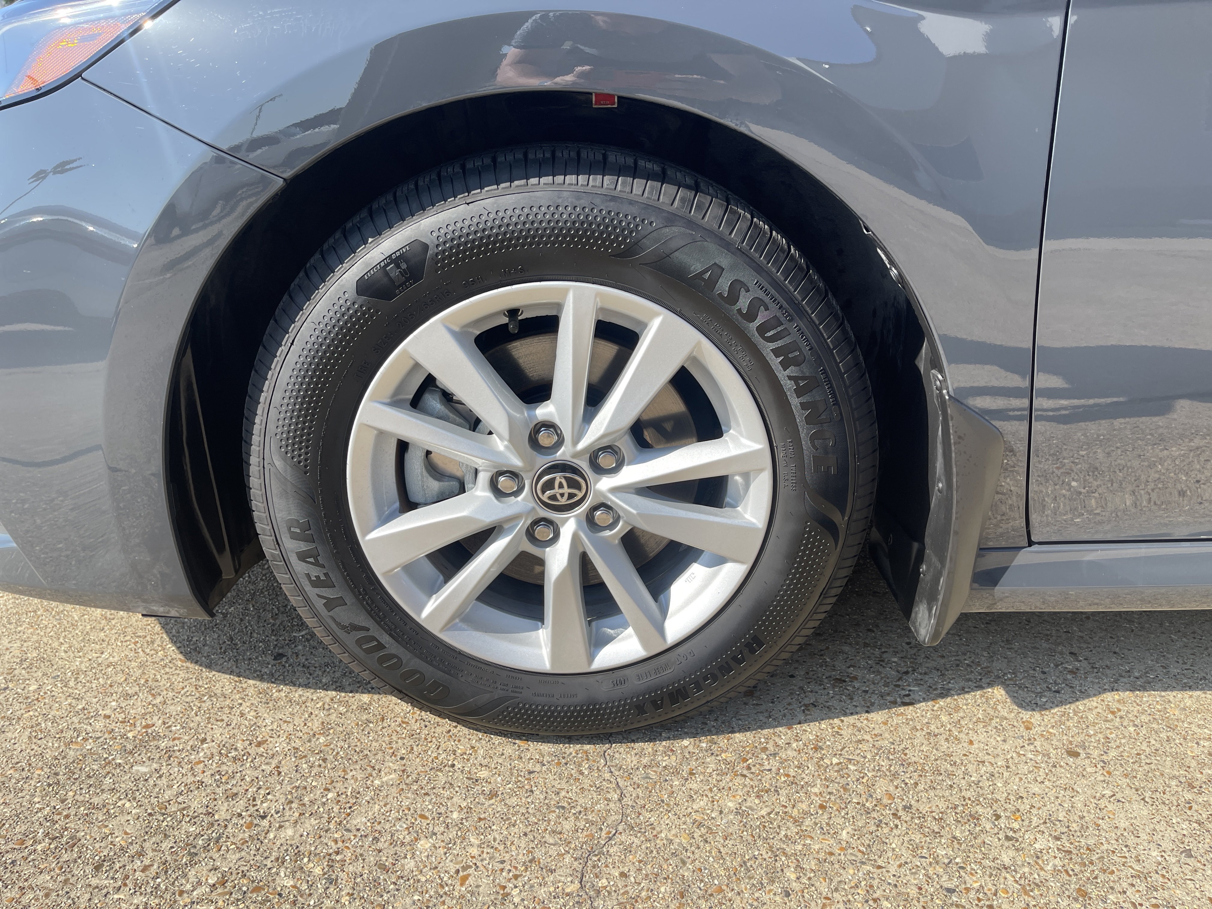 Used 2026 Underground Toyota LE image 15