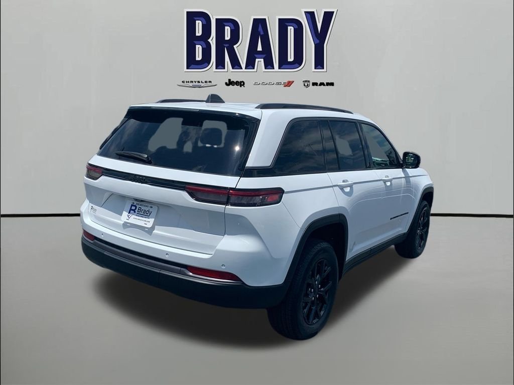 New 2026 Bright White Clear-Coat Exterior Paint Jeep Altitude image 7