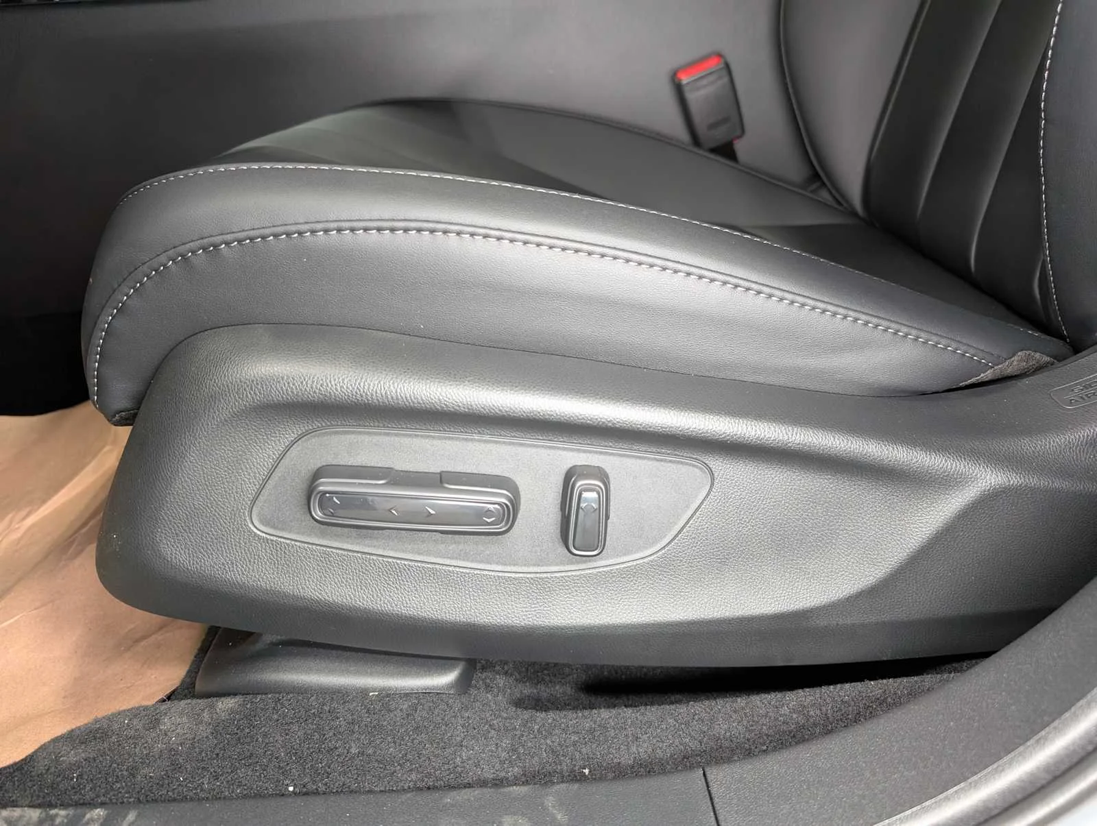 Used 2025 Urban Gray Pearl Acura  image 32