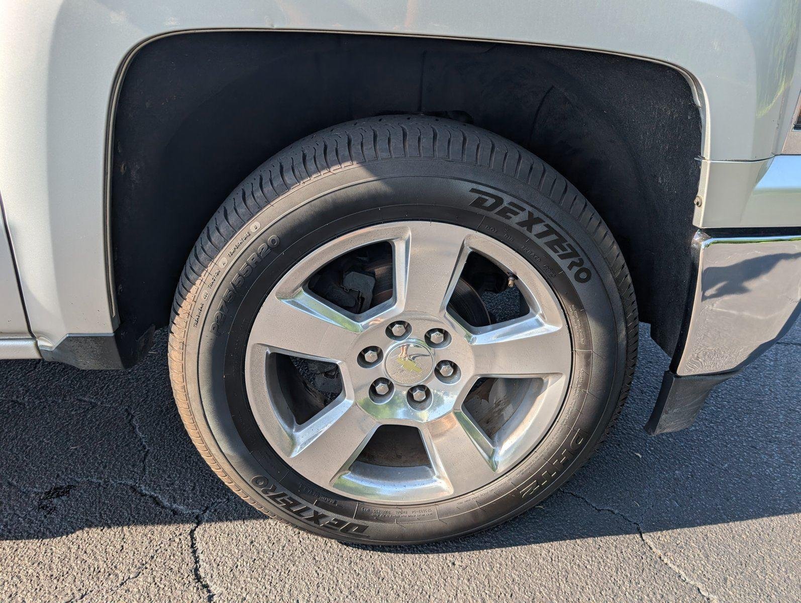 Used 2014 SILVER ICE METALLIC Chevrolet LT image 38