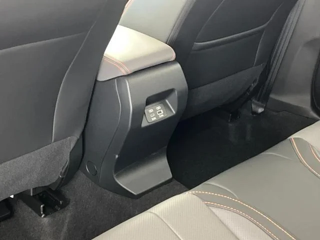New 2026 SAPPHIRE BLUE PEARL Subaru Limited Hybrid image 36