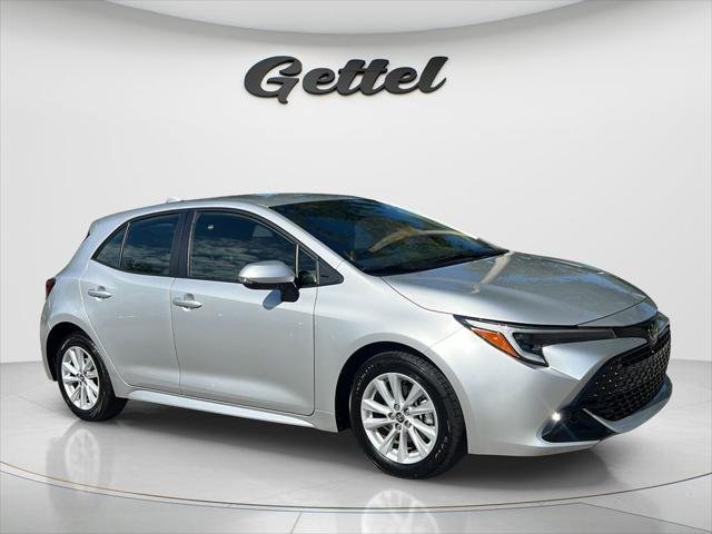 Certified Used 2025 CLASSIC SILVER METALLIC Toyota  image 3