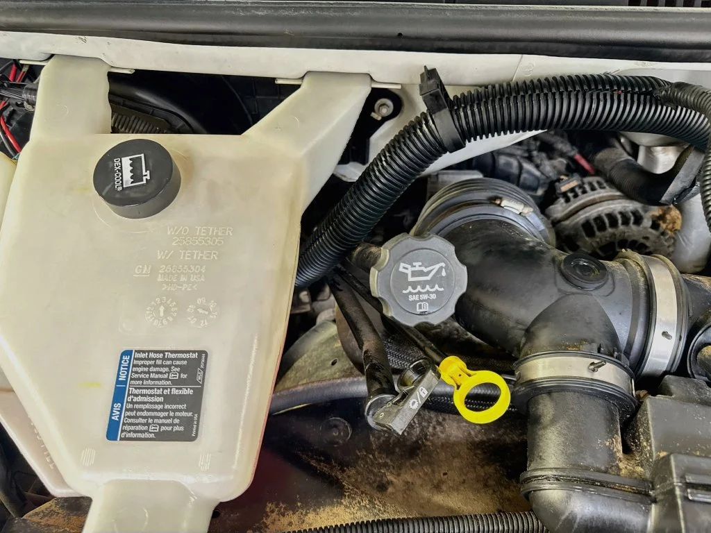 Used 2008 Summit White Chevrolet LS image 34