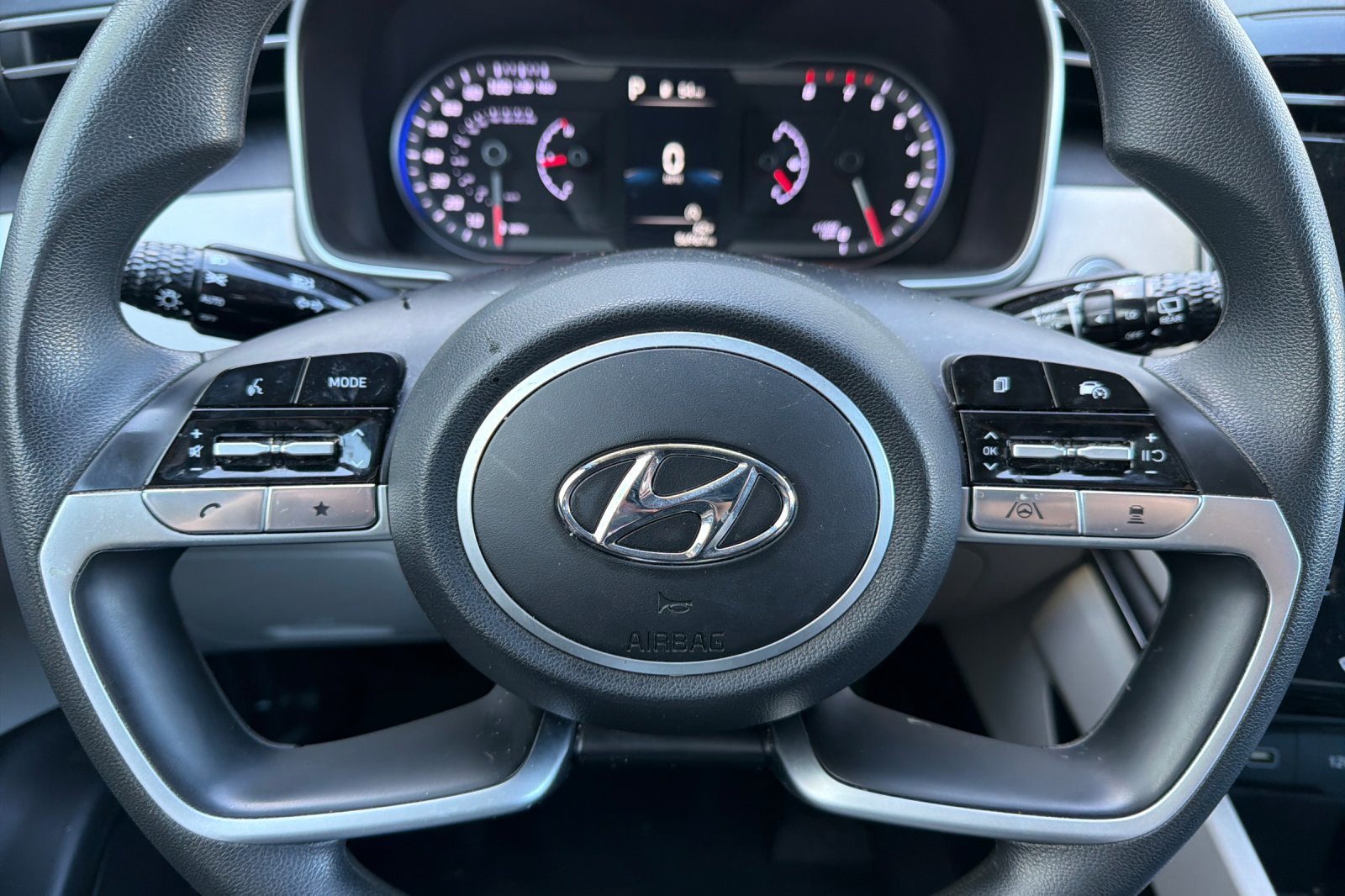 Used 2024 Shimmering Silver Hyundai SEL image 22