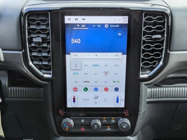 New 2026 Carbonized Gray Metallic Ford XLT image 18