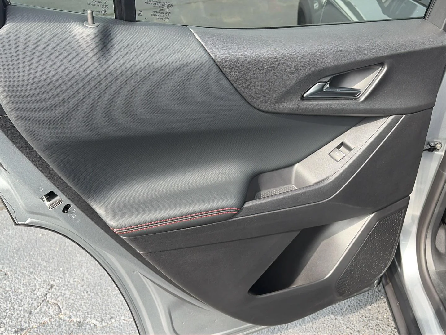 2027 Chevrolet Equinox RS - Photo 12