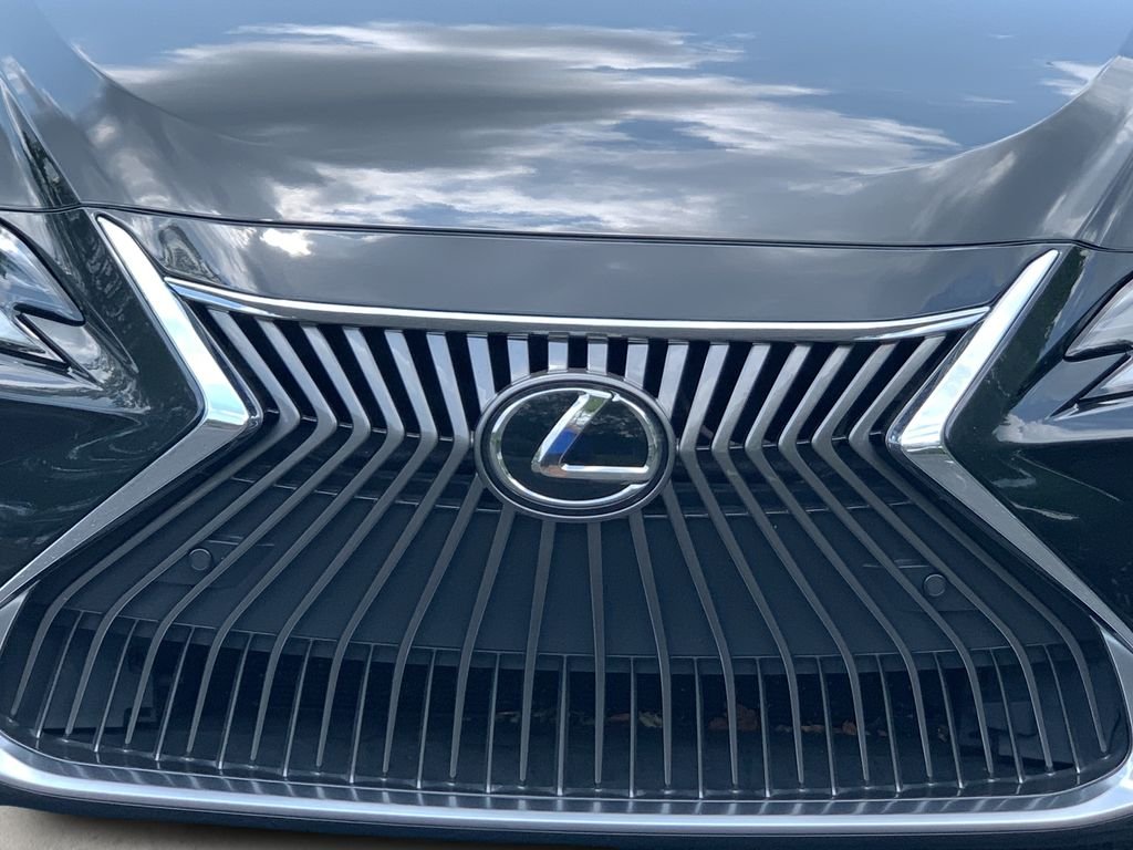2021 Lexus ES 350 - Photo 42