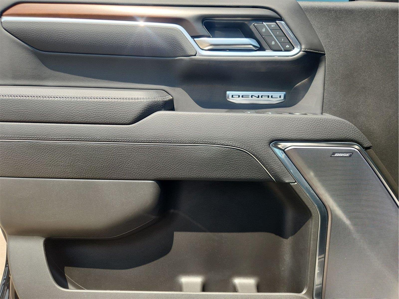 2025 GMC Sierra 1500 Denali Black at Mossy Motors