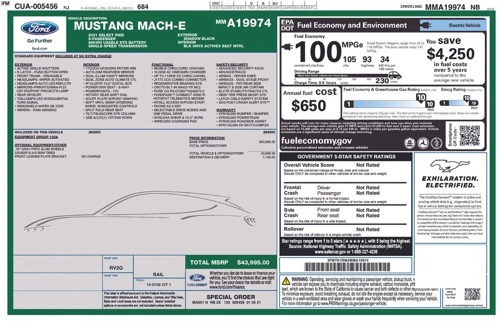 Used 2021 Black Ford Select image 16