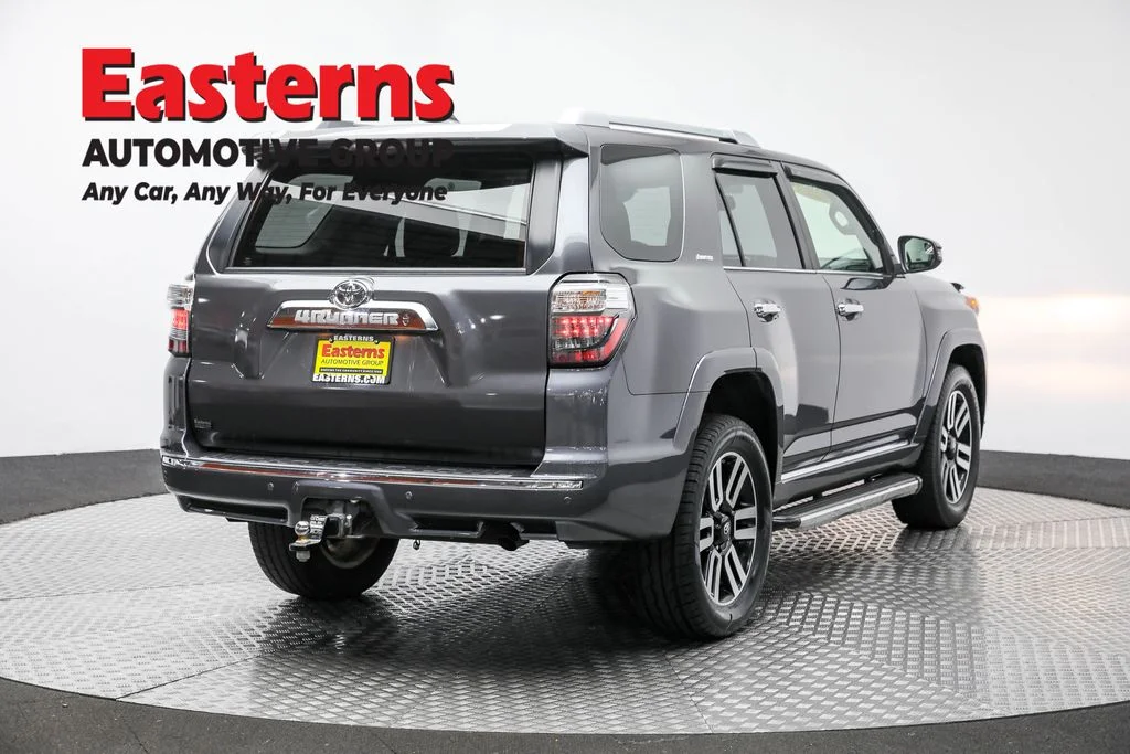 Used 2015 Gray Toyota Limited image 5