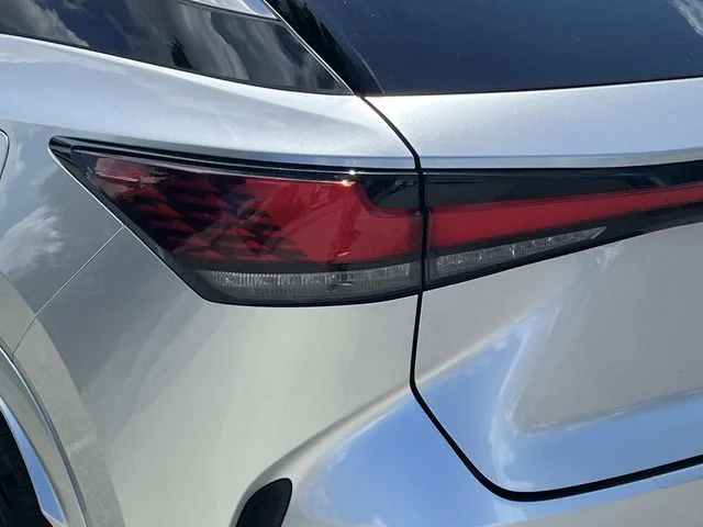 Certified Used 2023 IRIDIUM Lexus 350 Luxury image 7