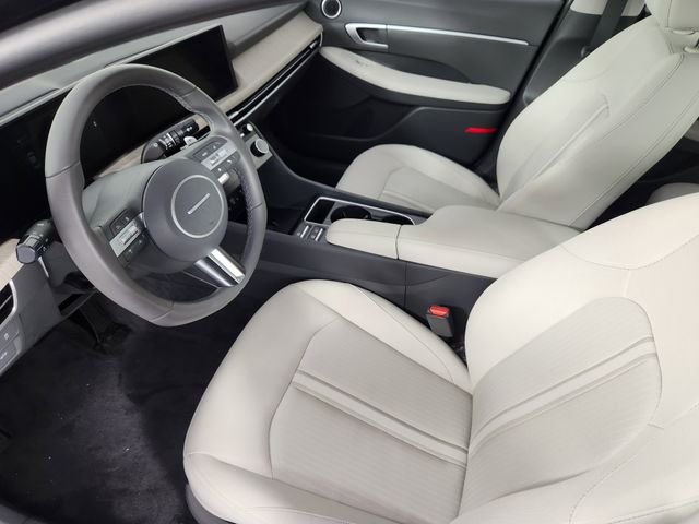 2025 Hyundai Sonata Hybrid SEL - Photo 10