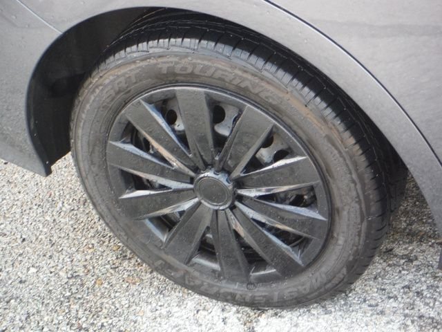 Used 2022 Gray Subaru Base image 4