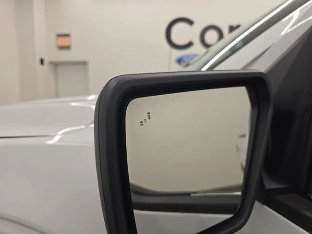 New 2026 Oxford White Ford XLT image 39