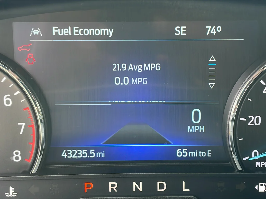 Used 2023 Blue Ford XLT image 37