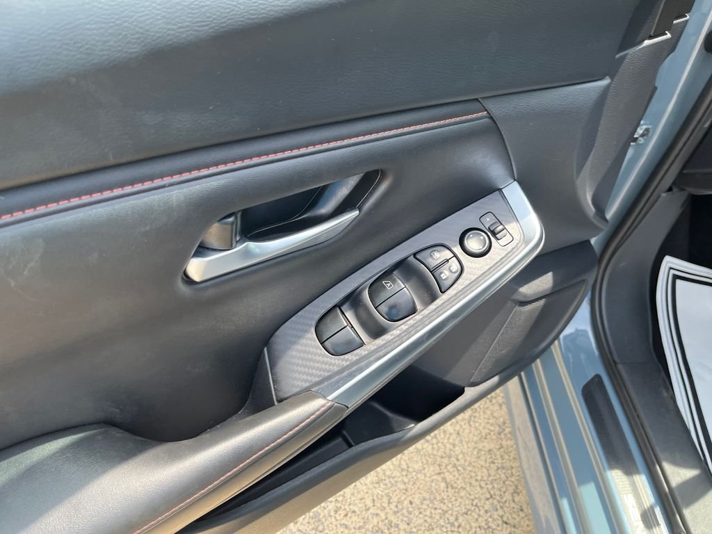 Used 2024 Gray Nissan SR image 10