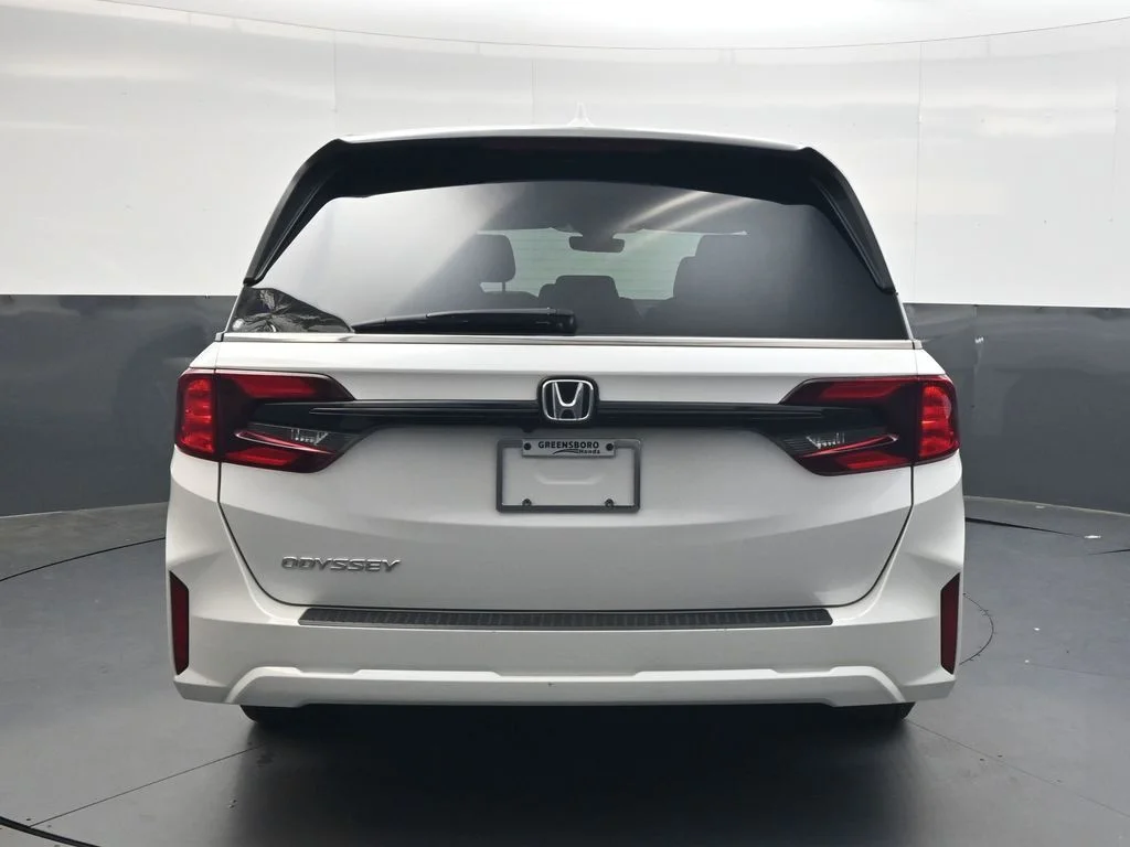 Certified Used 2025 White Honda EX-L image 5