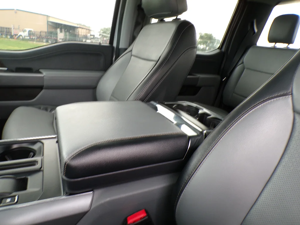 Used 2021 Space White Metallic Ford LARIAT image 24